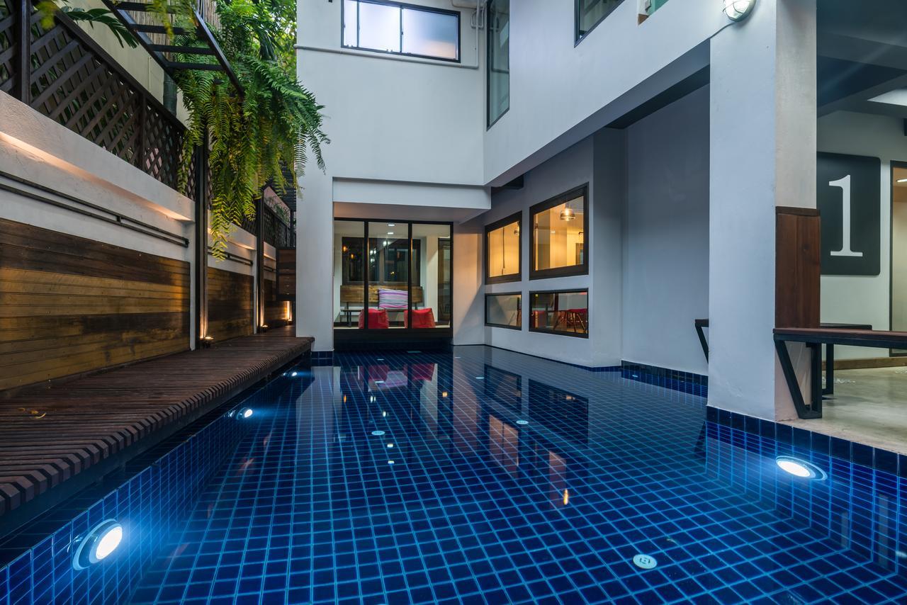 33 Poshtel (Adults Only) Hotel Chiang Mai Eksteriør billede
