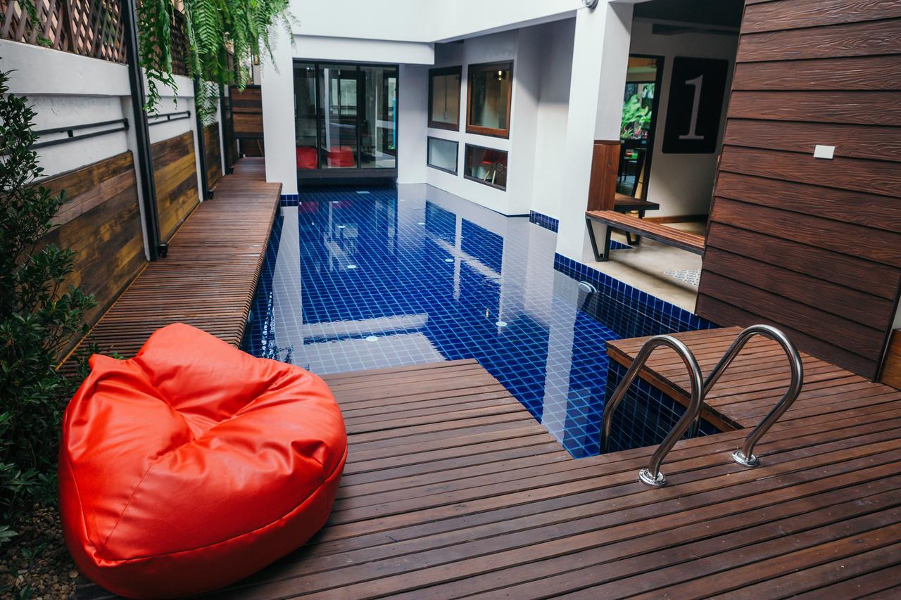 33 Poshtel (Adults Only) Hotel Chiang Mai Eksteriør billede
