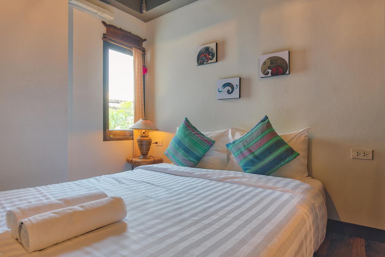 33 Poshtel (Adults Only) Hotel Chiang Mai Eksteriør billede